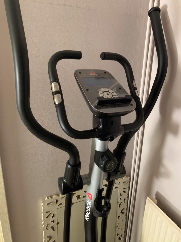 reebok astroride cross trainer